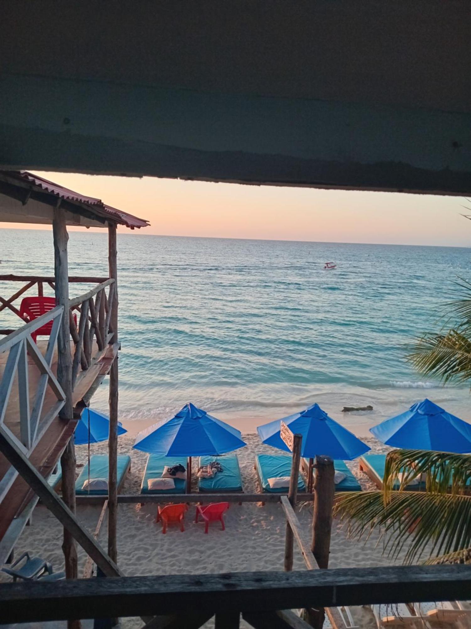 Posada Nativa Casa Azul Playa Blanca Bagian luar foto