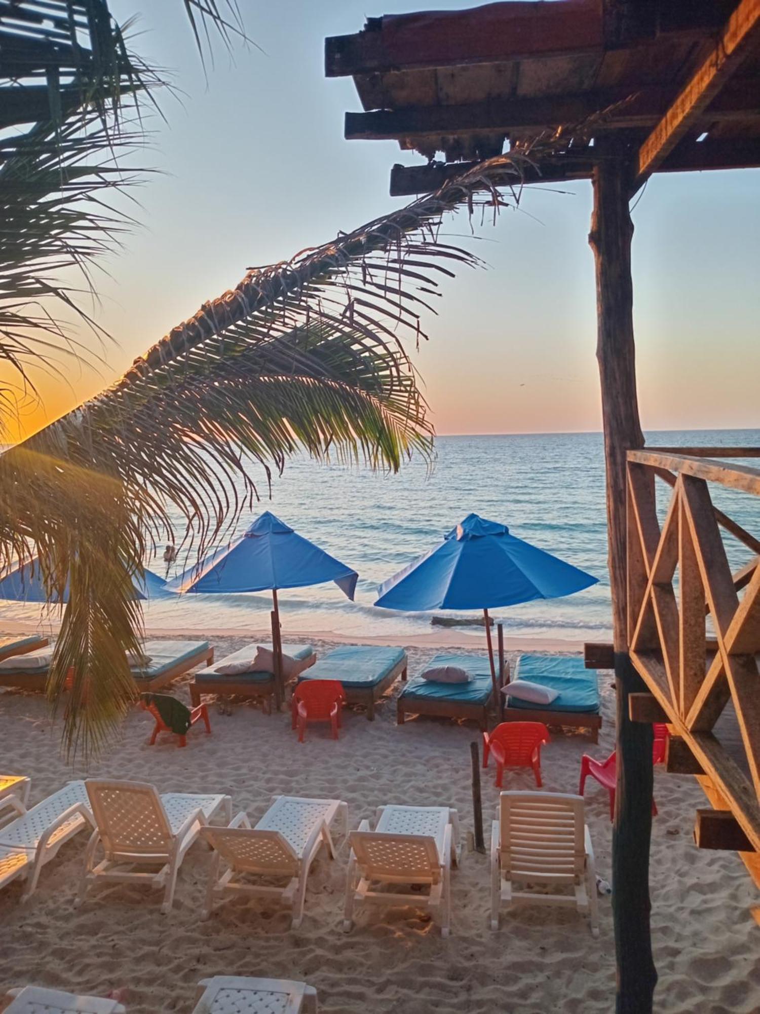 Posada Nativa Casa Azul Playa Blanca Bagian luar foto