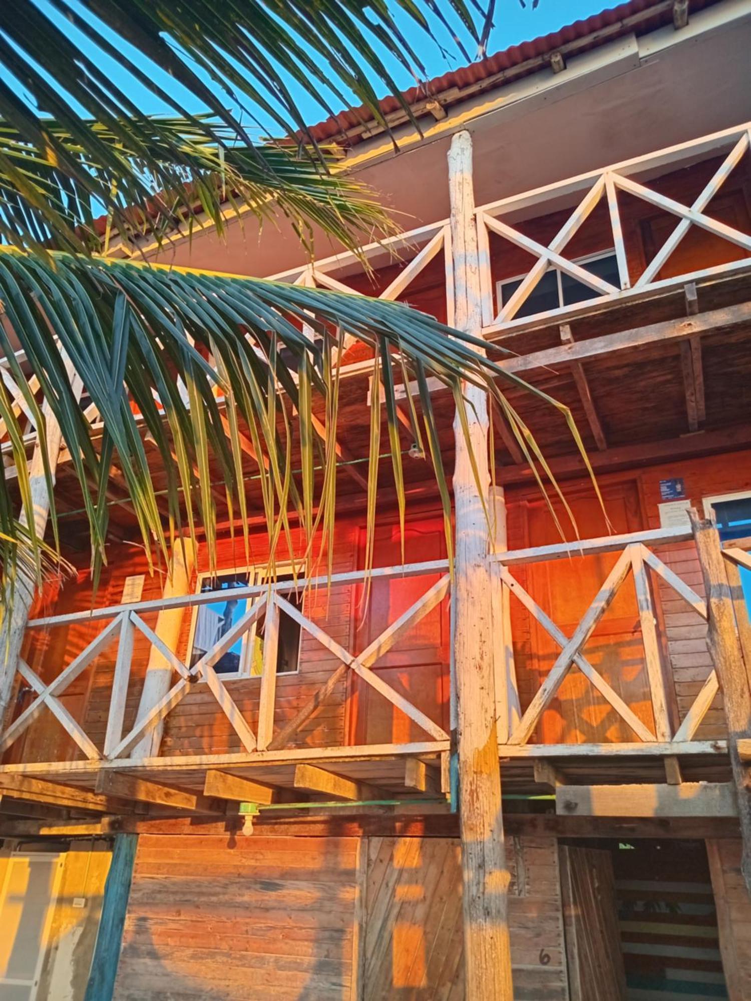 Posada Nativa Casa Azul Playa Blanca Bagian luar foto